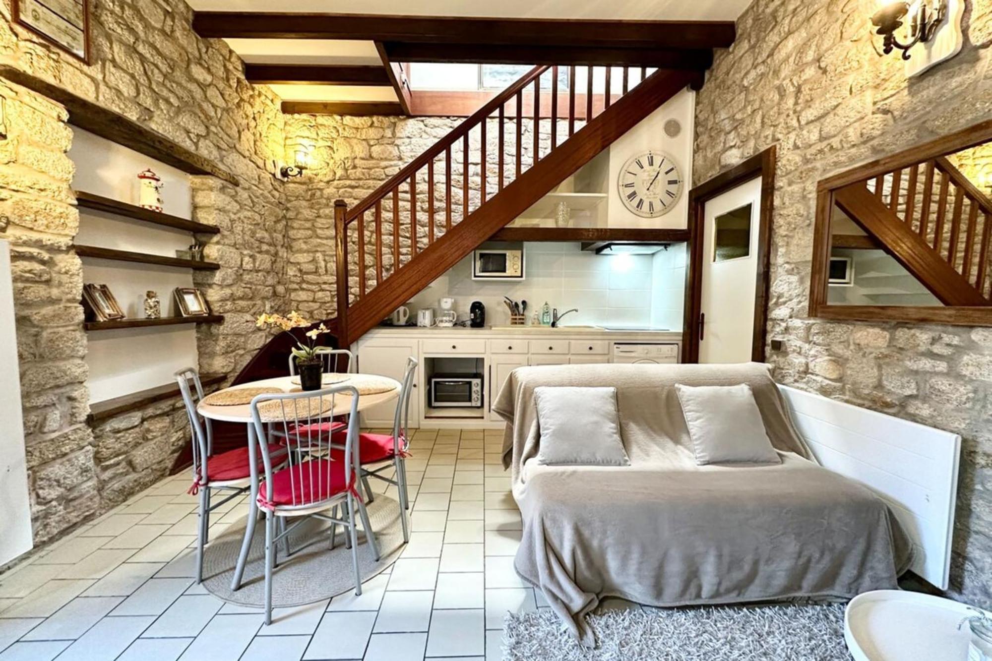 Maison De Pecheur Atypique Les Pieds Dans L'Eau Ploemeur Exterior photo